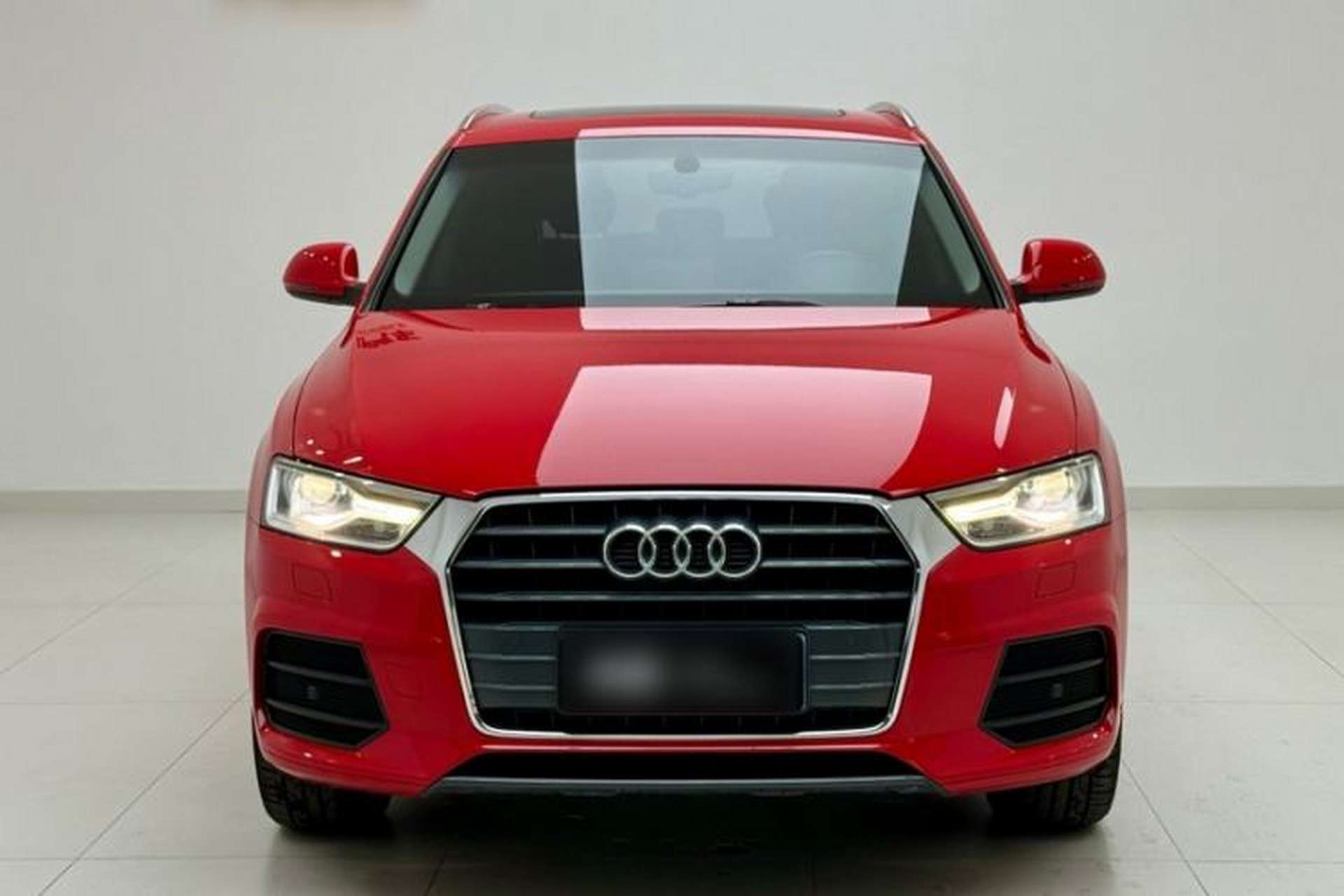 Used Audi Q3 2017 30 TFSI Fashion Model Exterior 1