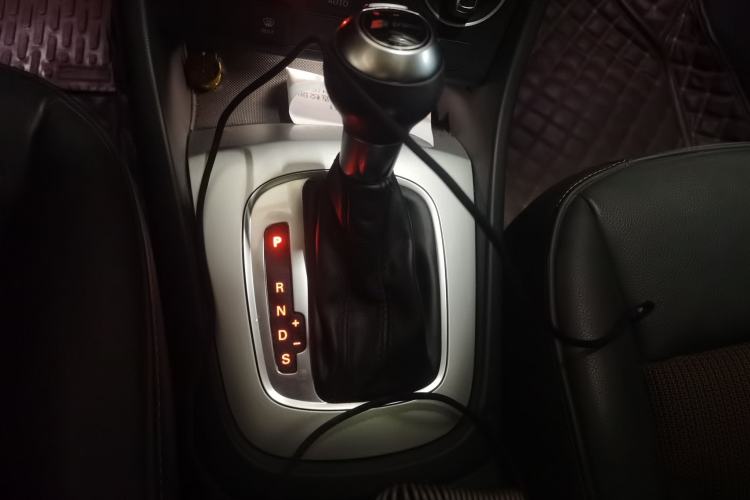 Used Audi Q3 2017 30 TFSI Fashion Model Gear Lever