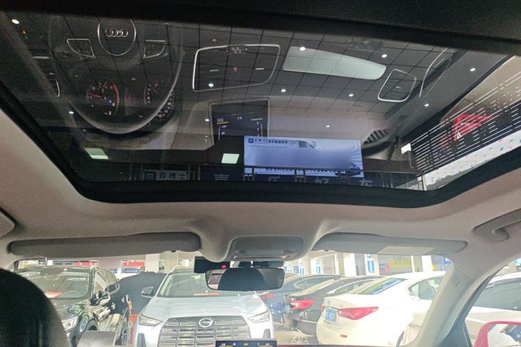 Used Audi Q3 2017 35 TFSI Fashion Model Headliner