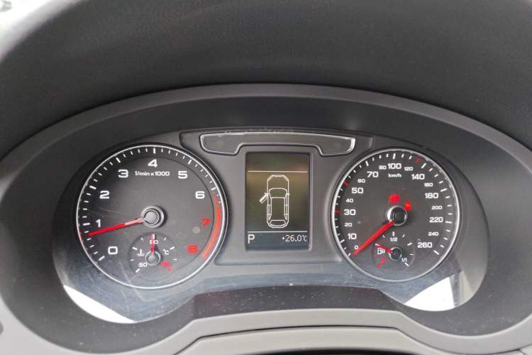 Used Audi Q3 2017 30 TFSI Fashion Model Instrument Cluster