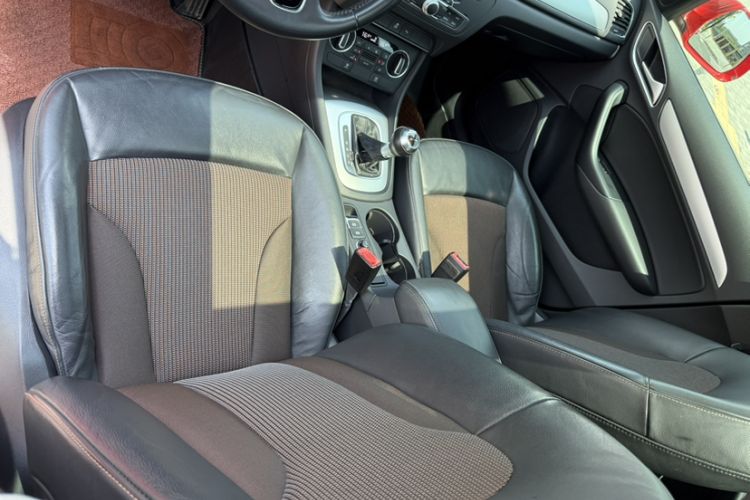 Used Audi Q3 2017 35 TFSI Fashion Model Interior 2