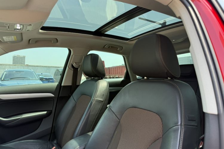 Used Audi Q3 2017 35 TFSI Fashion Model Interior 9