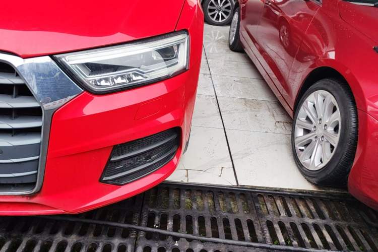 Used Audi Q3 2017 30 TFSI Fashion Model Left Front Headlight
