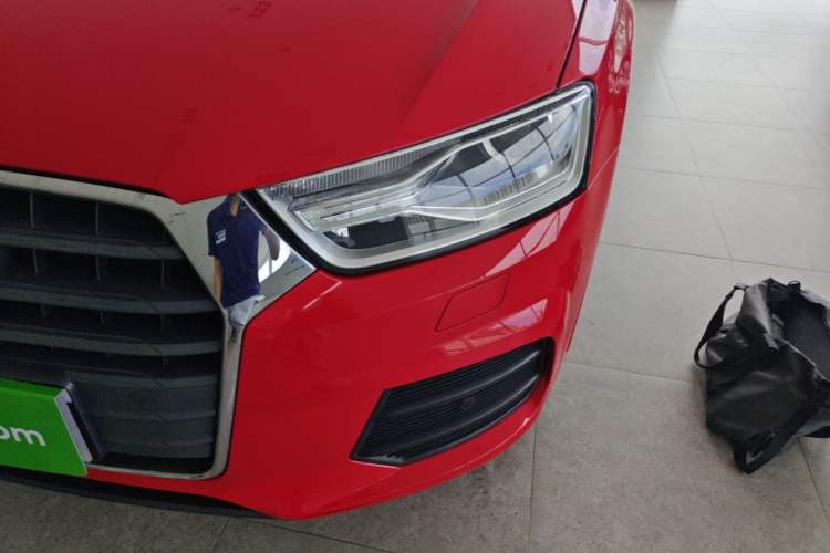 Used Audi Q3 2017 30 TFSI Fashion Model Left Front Headlight