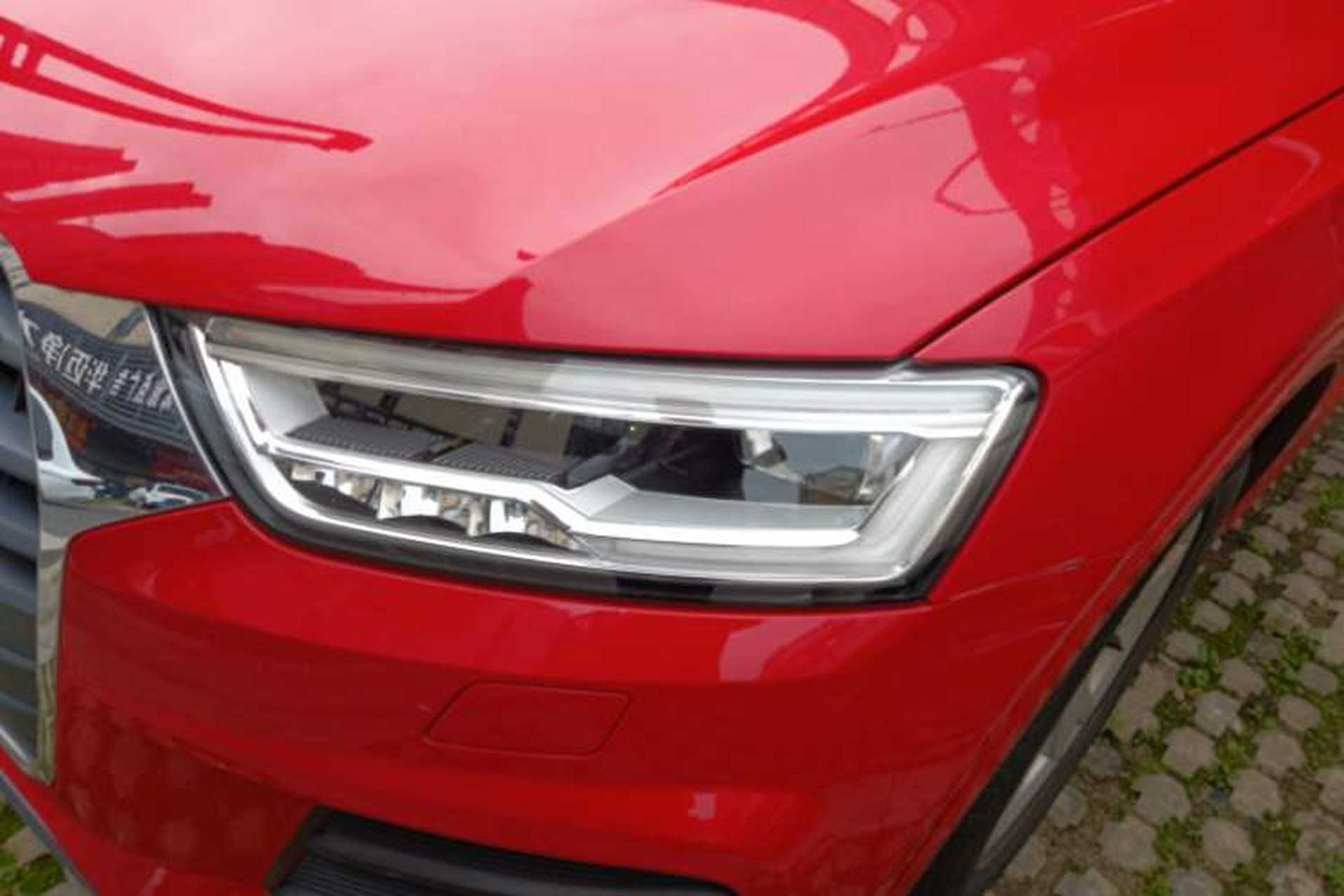 Used Audi Q3 2017 35 TFSI Fashion Model Left Front Headlight