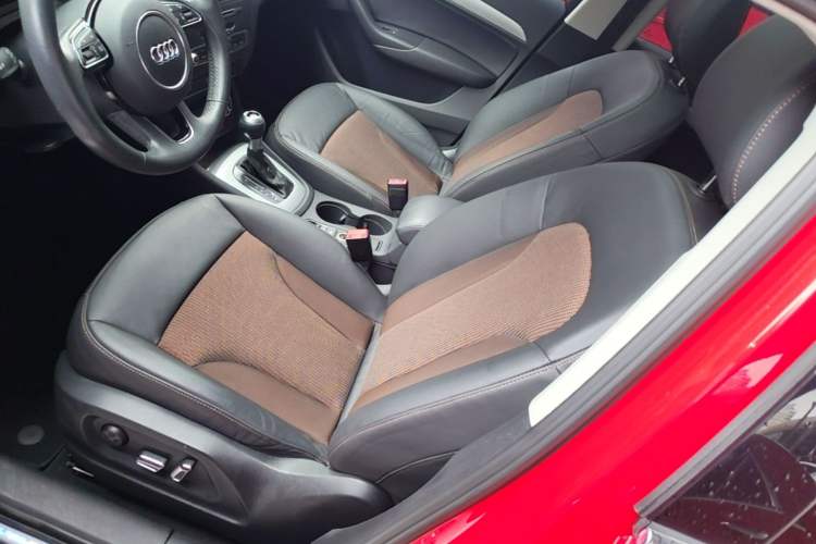 Used Audi Q3 2017 30 TFSI Fashion Model Left Front Seat