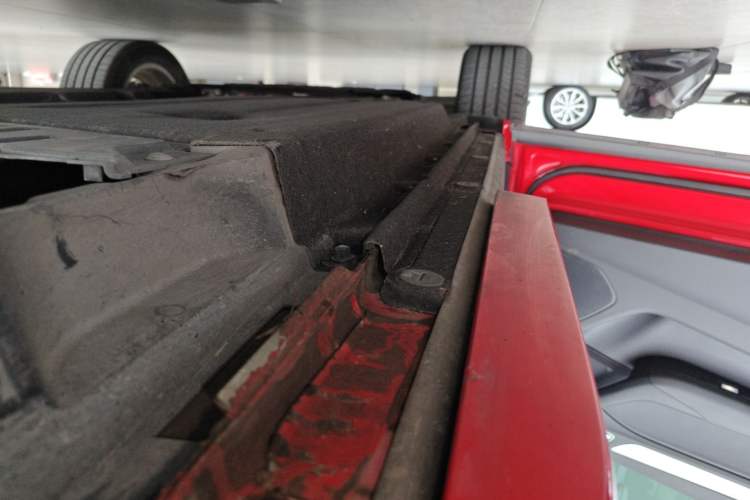 Used Audi Q3 2017 30 TFSI Fashion Model Left Side Sill