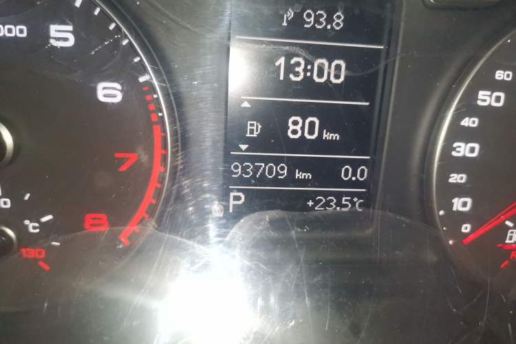 Used Audi Q3 2017 30 TFSI Standard Model Odometer Close Up