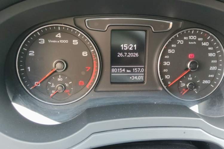 Used Audi Q3 2017 30 TFSI Fashion Model Odometer Close Up
