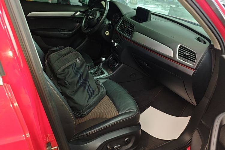 Used Audi Q3 2017 30 TFSI Fashion Model Right Front Seat