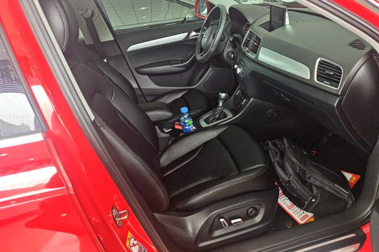 Used Audi Q3 2017 35 TFSI Fashion Model Right Front Seat