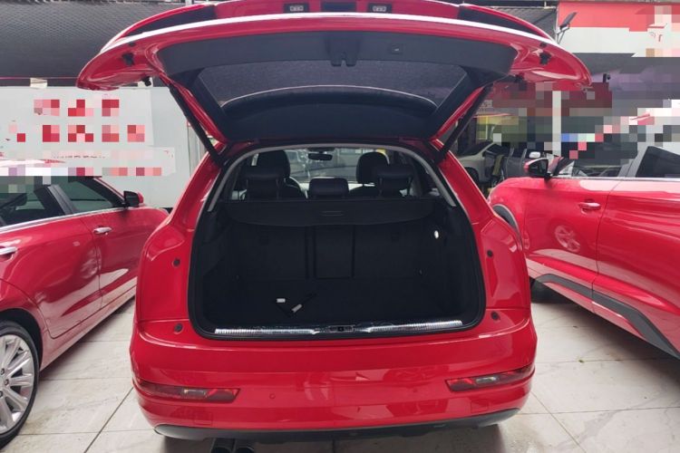 Used Audi Q3 2017 30 TFSI Fashion Model Trunk