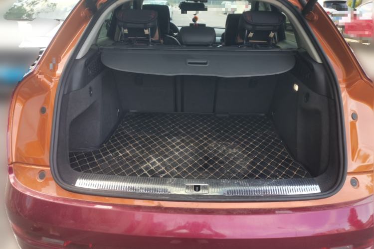 Used Audi Q3 2017 30 TFSI Fashion Model Trunk