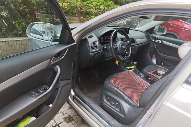 Used Audi Q3 2017 30 TFSI Fashion Model Driver Seat