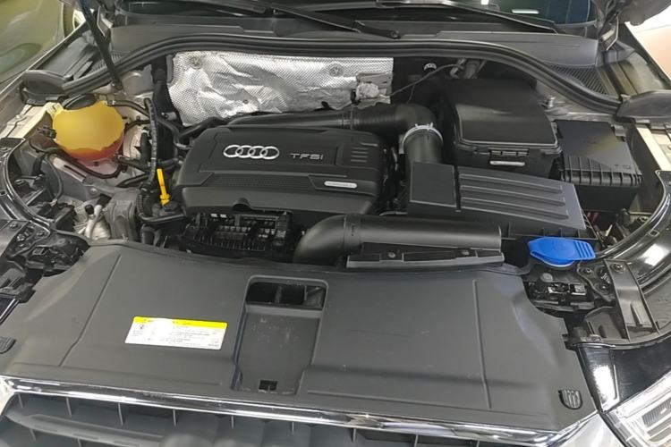 Used Audi Q3 2017 35 TFSI Style Edition Engine Bay