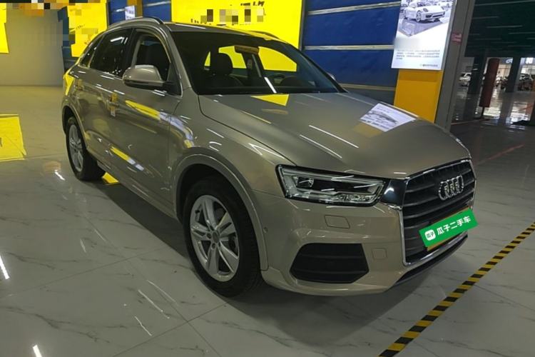 Used Audi Q3 2017 35 TFSI Style Edition Front Right 45 Deg