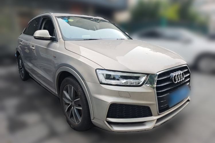Used Audi Q3 2017 30 TFSI Fashion Model Front Right 45 Deg