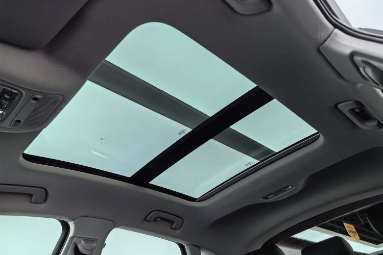 Used Audi Q3 2017 35 TFSI Style Edition Headliner