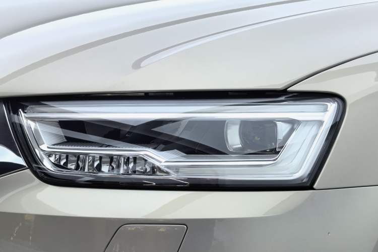 Used Audi Q3 2017 35 TFSI Style Edition Left Front Headlight