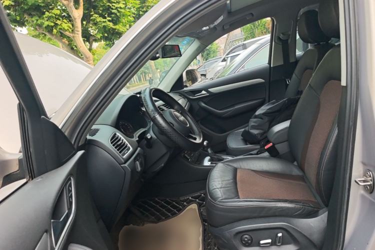 Used Audi Q3 2017 30 TFSI Fashion Model Left Front Seat