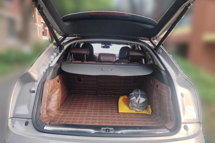 Used Audi Q3 2017 35 TFSI Fashion Model Trunk