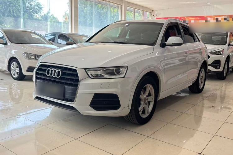 Używany Audi Q3 2017 35 TFSI Fashion Model Guazi used car, China used car export, Used car for sale, Used cars, Cheapest cars for sale