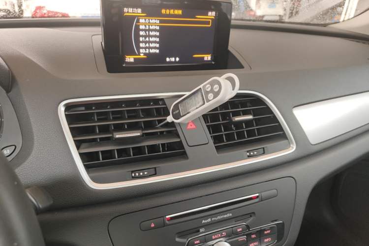 Used Audi Q3 2017 35 TFSI Fashion Model Audio And AC Panel