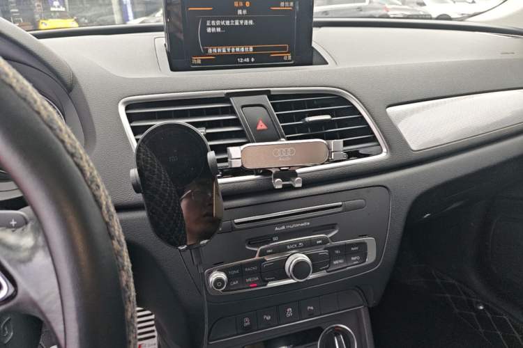 Used Audi Q3 2017 30 TFSI Fashion Model Audio And AC Panel