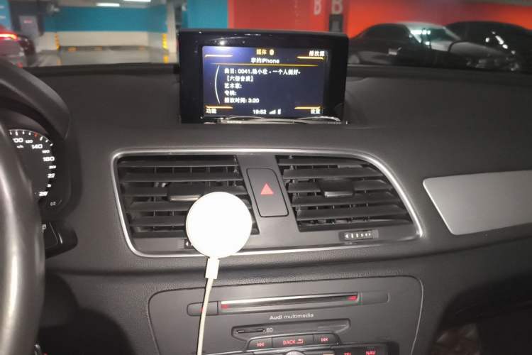 Used Audi Q3 2017 30 TFSI Fashion Model Audio And AC Panel