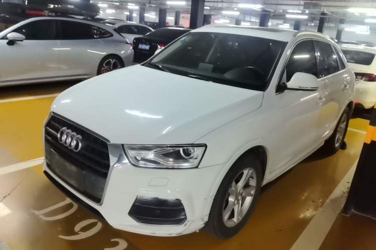 Used Audi Q3 2017 30 TFSI Fashion Model Guazi used car, China used car export, Used car for sale, Used Audi cars, Cheapest cars for sale