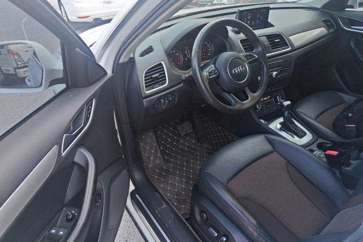 Used Audi Q3 2017 35 TFSI Fashion Model Driver Seat