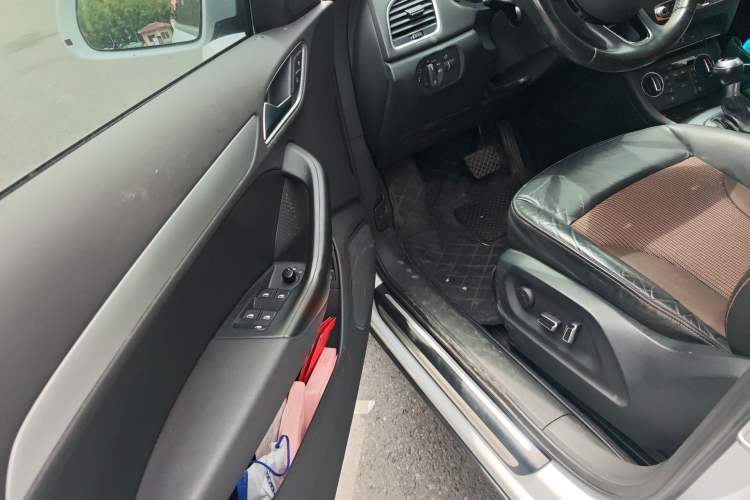 Used Audi Q3 2017 30 TFSI Fashion Model Driver Seat