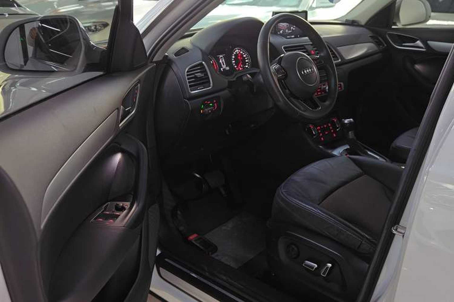 Used Audi Q3 2017 30 TFSI Fashion Model Driver Seat
