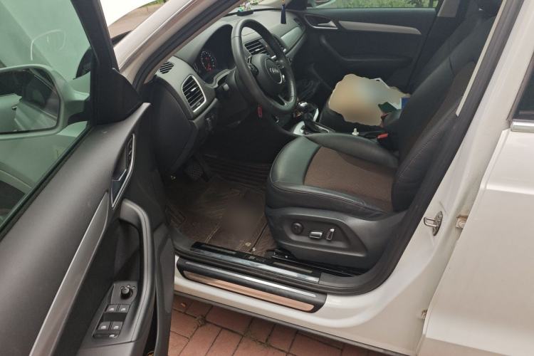 Used Audi Q3 2017 35 TFSI Fashion Model Driver Seat