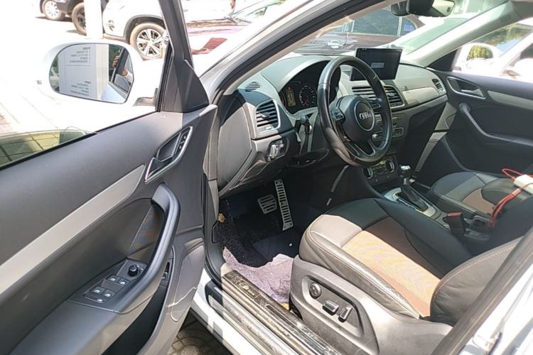 Used Audi Q3 2017 35 TFSI Fashion Model Driver Seat