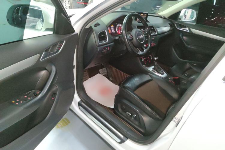 Used Audi Q3 2017 35 TFSI Fashion Model Driver Seat