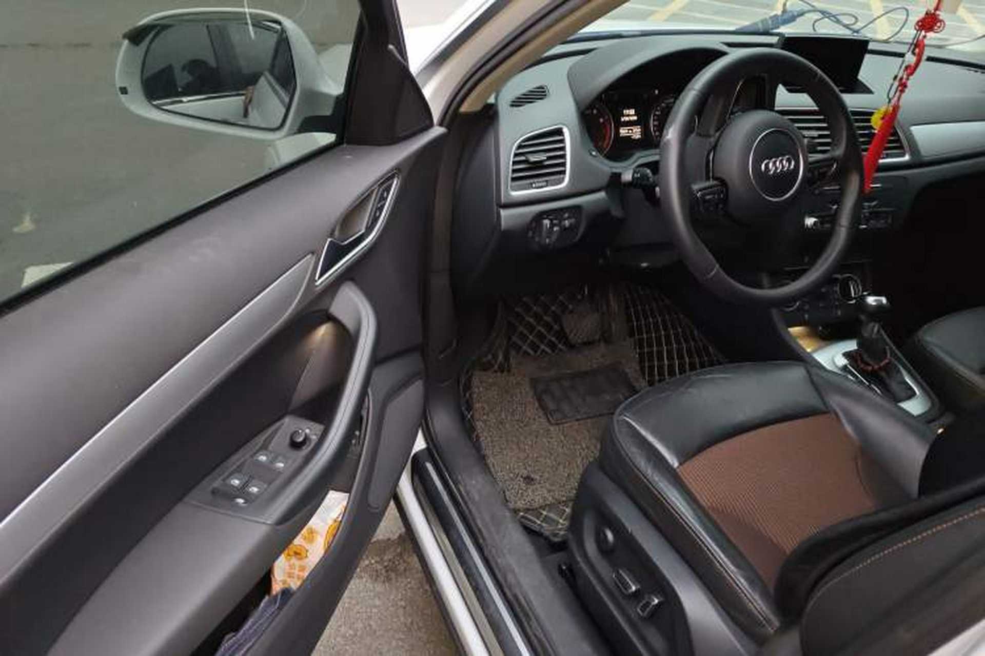 Used Audi Q3 2017 35 TFSI Fashion Model Driver Seat