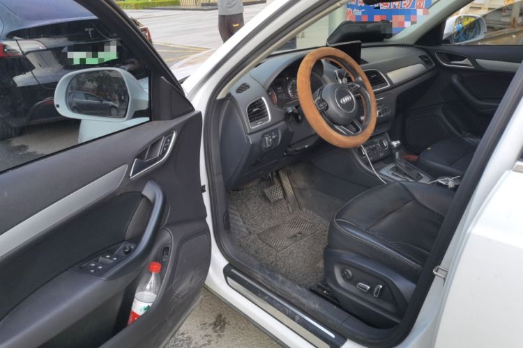 Used Audi Q3 2017 30 TFSI Fashion Model Driver Seat