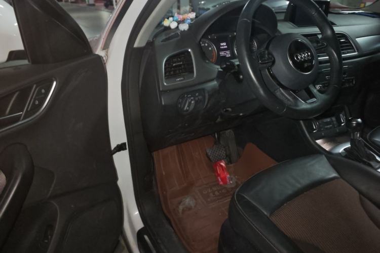 Used Audi Q3 2017 30 TFSI Fashion Model Driver Seat