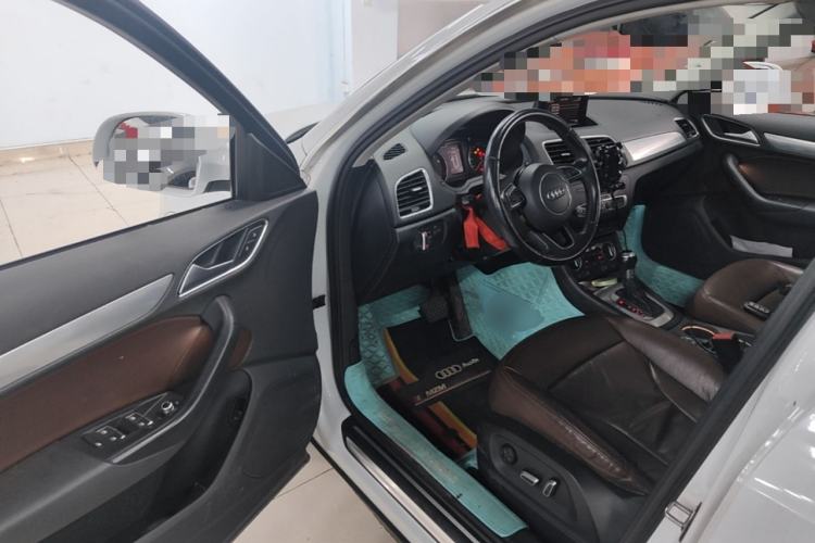 Used Audi Q3 2017 30 TFSI Fashion Model Driver Seat