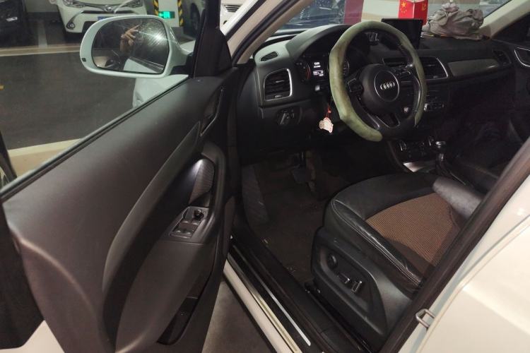 Used Audi Q3 2017 30 TFSI Fashion Model Driver Seat