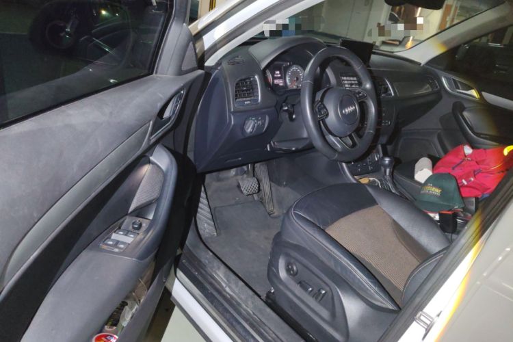 Used Audi Q3 2017 30 TFSI Fashion Model Driver Seat