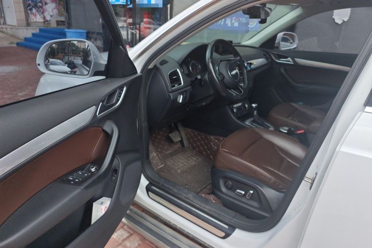 Used Audi Q3 2017 30 TFSI Fashion Model Driver Seat