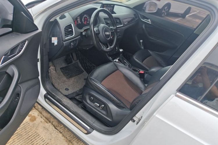 Used Audi Q3 2017 30 TFSI Fashion Model Driver Seat
