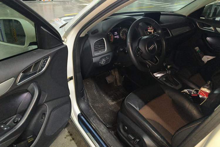 Used Audi Q3 2017 35 TFSI Fashion Model Driver Seat