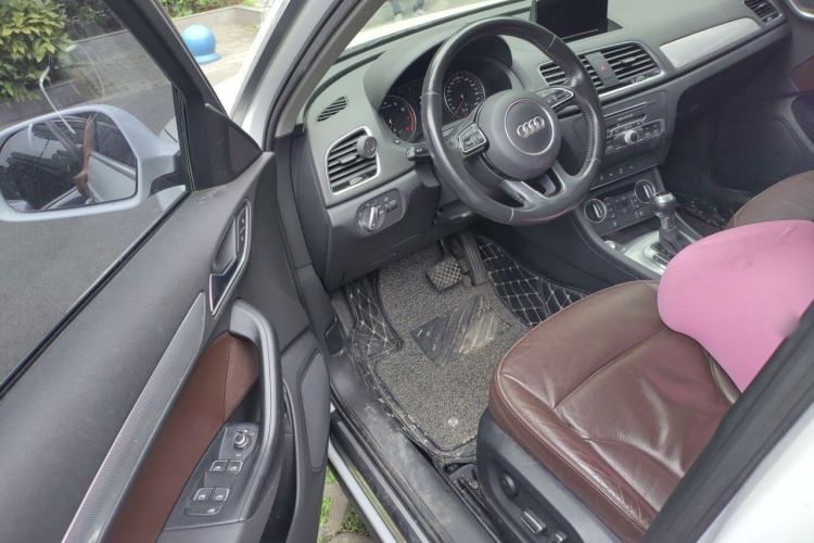 Used Audi Q3 2017 30 TFSI Fashion Model Driver Seat