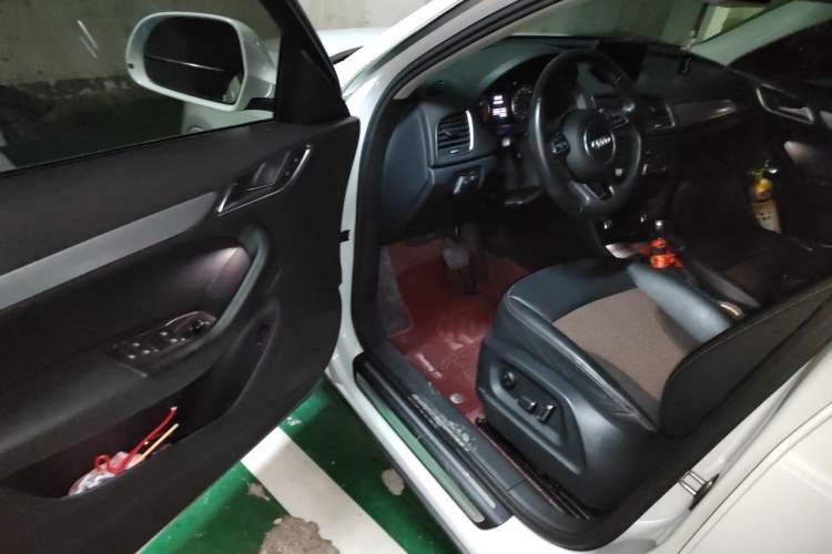 Used Audi Q3 2017 30 TFSI Standard Model Driver Seat