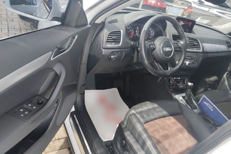 Used Audi Q3 2017 30 TFSI Fashion Model Driver Seat