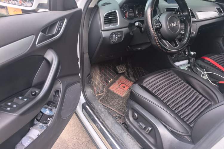 Used Audi Q3 2017 30 TFSI Fashion Model Driver Seat