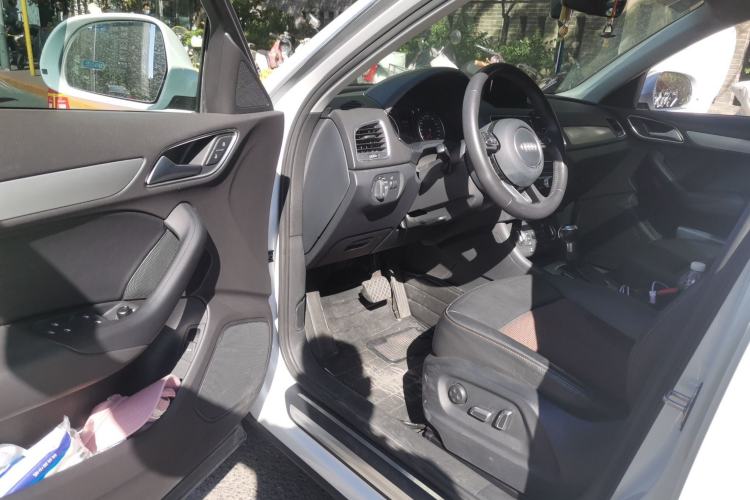 Used Audi Q3 2017 30 TFSI Fashion Model Driver Seat